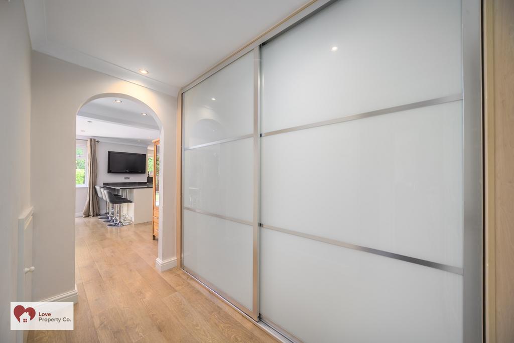 House in Solihull, West Midlands - View 5