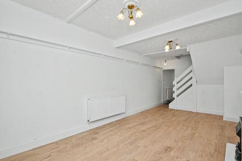 3 bedroom terraced house for sale, 44 Tooley Street, Gainsborough, Lincolnshire, DN21 2AN