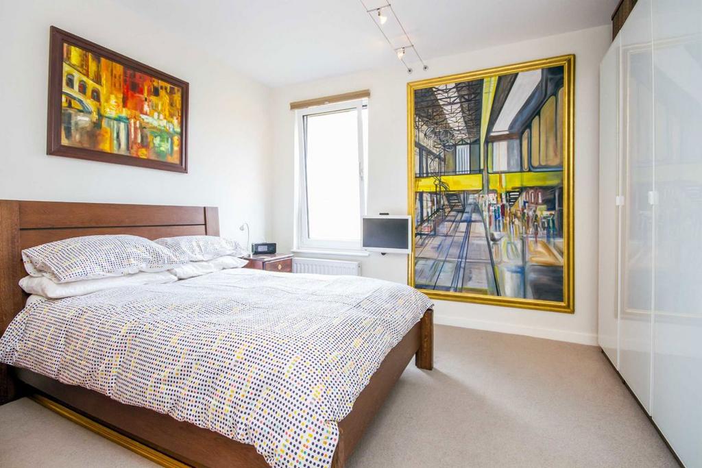 House in London - View 3