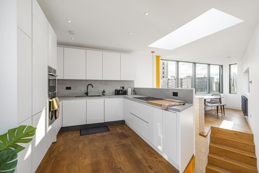House in London - More
