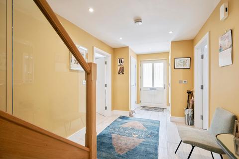 3 bedroom terraced house for sale, 2 Home Farm, St. Peter JE3