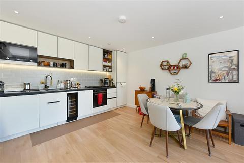 2 bedroom house for sale, Beaufort Square, London