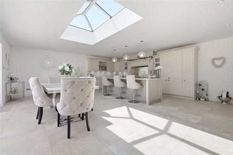 3 bedroom bungalow for sale, Henham Road, Elsenham, Bishop's Stortford, Essex, CM22