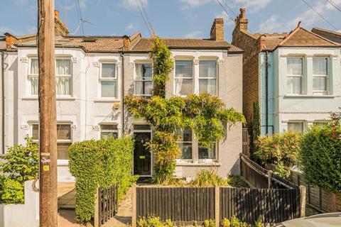 Effra Road, London SW19
