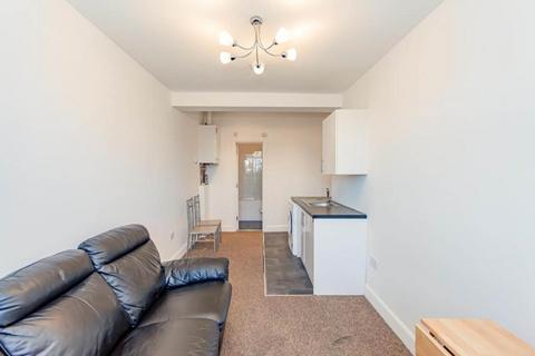 undefined, Queens Road, Watford