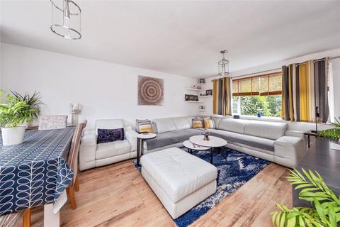 3 bedroom semi-detached house for sale, Elderfield Road, Bicester, Oxfordshire, OX27