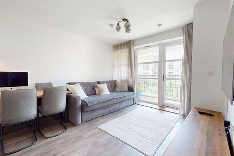 2 bedroom flat for sale, Eastern Avenue, Western Cross, Ebbsfleet Valley, Swanscombe