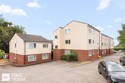 DANIEL THOMAS | Shelley Court, Bramley Shaw, Waltham Abbey, EN9 3JG