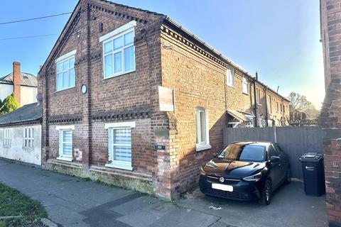 4 bedroom end of terrace house to rent, Kings Acre Road, HEREFORD, HR4