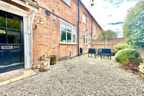 4 bedroom end of terrace house to rent, Kings Acre Road, HEREFORD, HR4