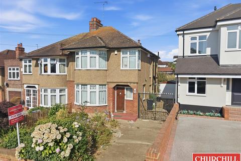 Kings Avenue, Woodford Green