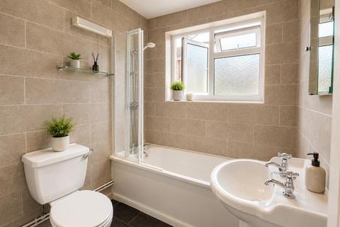 2 bedroom end of terrace house to rent, Church Road, Westoning, MK45