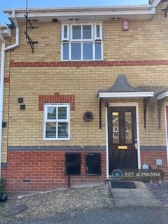 2 bedroom terraced house to rent, Brookhill Road, London, SE18