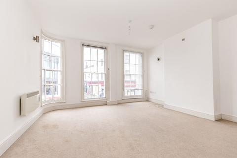 2 bed flat/apartment for rent in High Street, Cheltenham, GL50