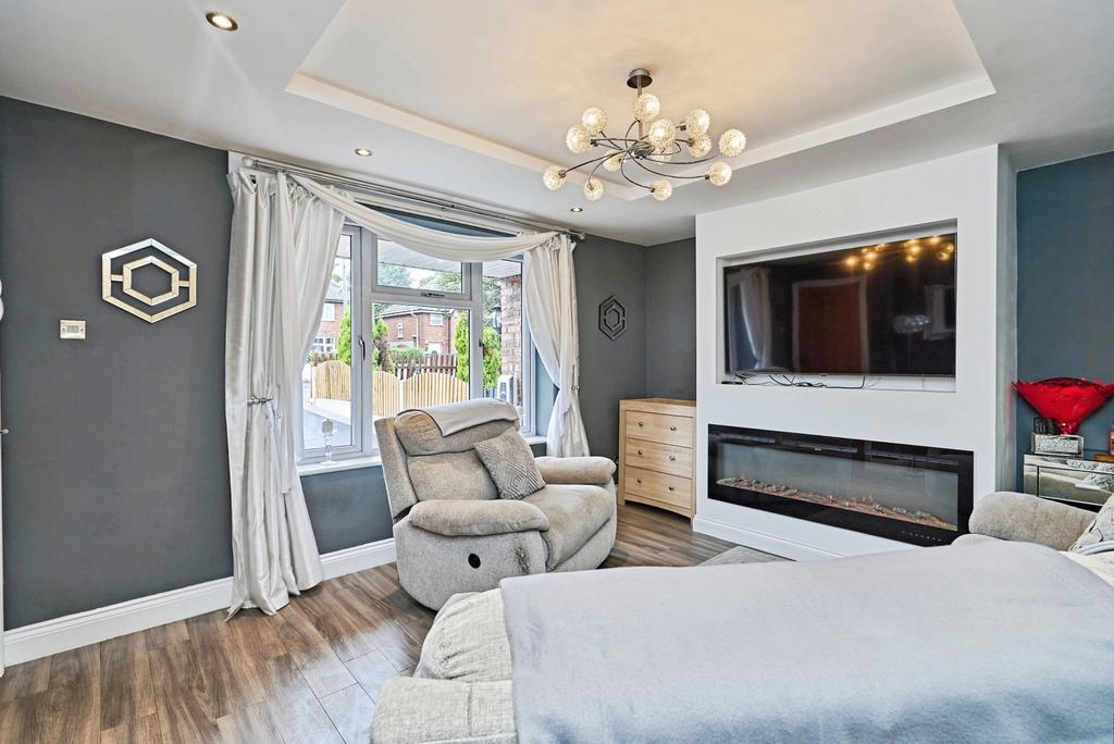 House in Walsall, Blakenall Heath - View 2