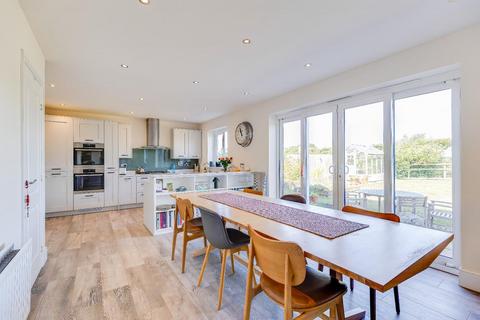 4 bedroom detached house for sale, Cae Newydd, St. Nicholas, Vale of Glamorgan, CF5 6FF