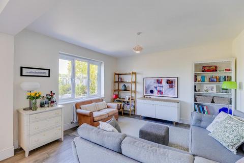 4 bedroom detached house for sale, Cae Newydd, St. Nicholas, Vale of Glamorgan, CF5 6FF