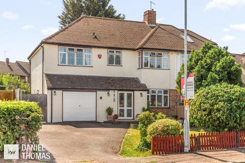 DANIEL THOMAS | Pick Hill, Waltham Abbey, EN9 3LT