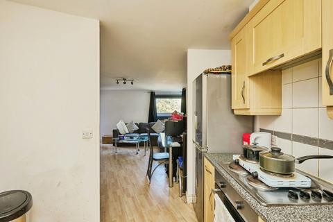 1 bedroom apartment for sale, Kelvin Gate, Bracknell RG12