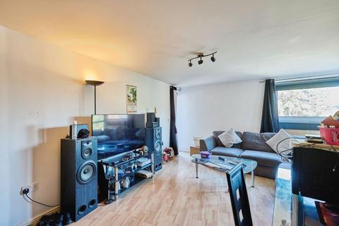 1 bedroom apartment for sale, Kelvin Gate, Bracknell RG12