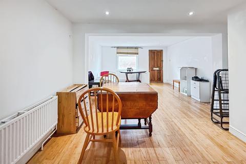 2 bedroom terraced house for sale, Swan Terrace, Stony Stratford, Milton Keynes