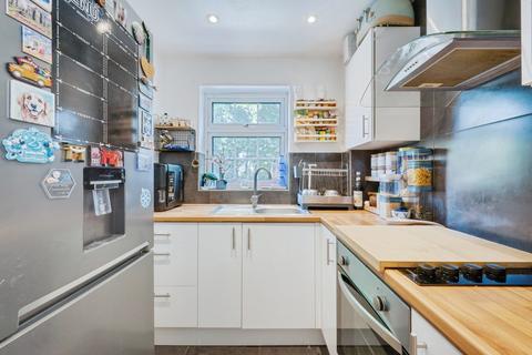 1 bedroom end of terrace house for sale, Foxglove Lane, Chessington, KT9