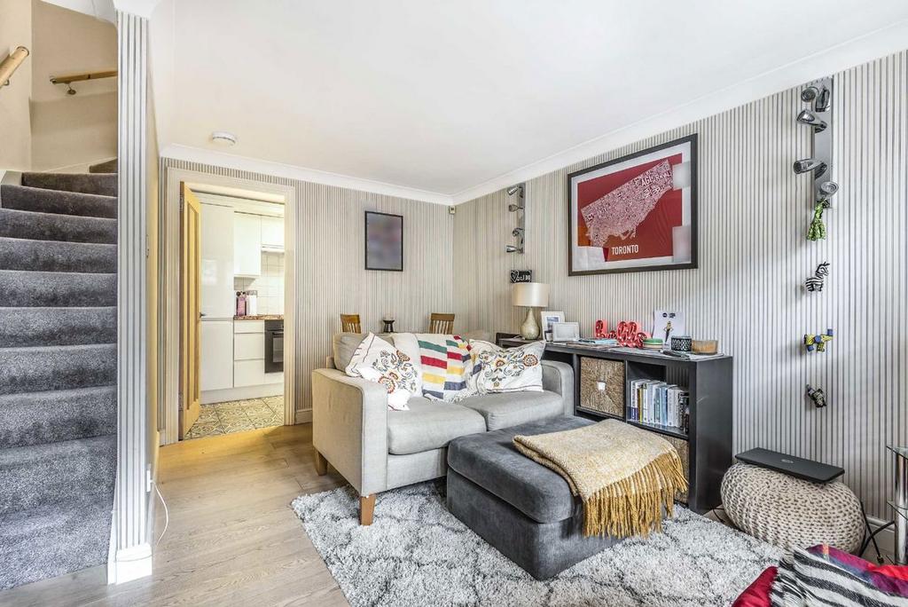 Apartment in London - View 2