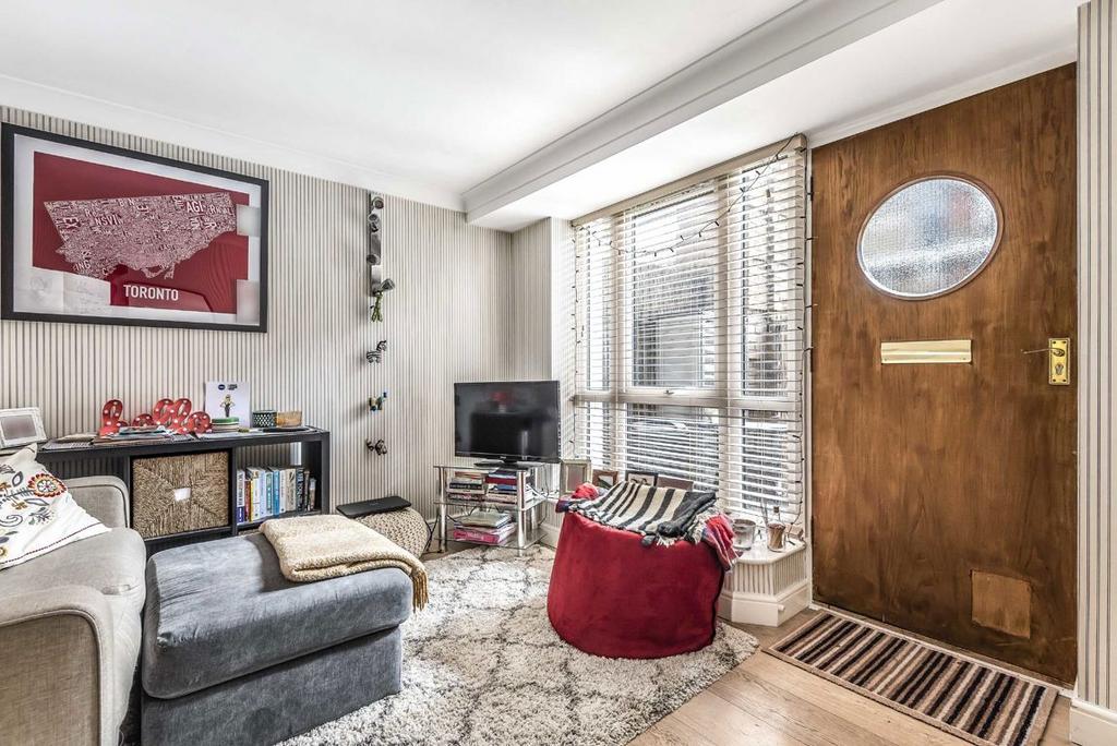 Apartment in London - View 3