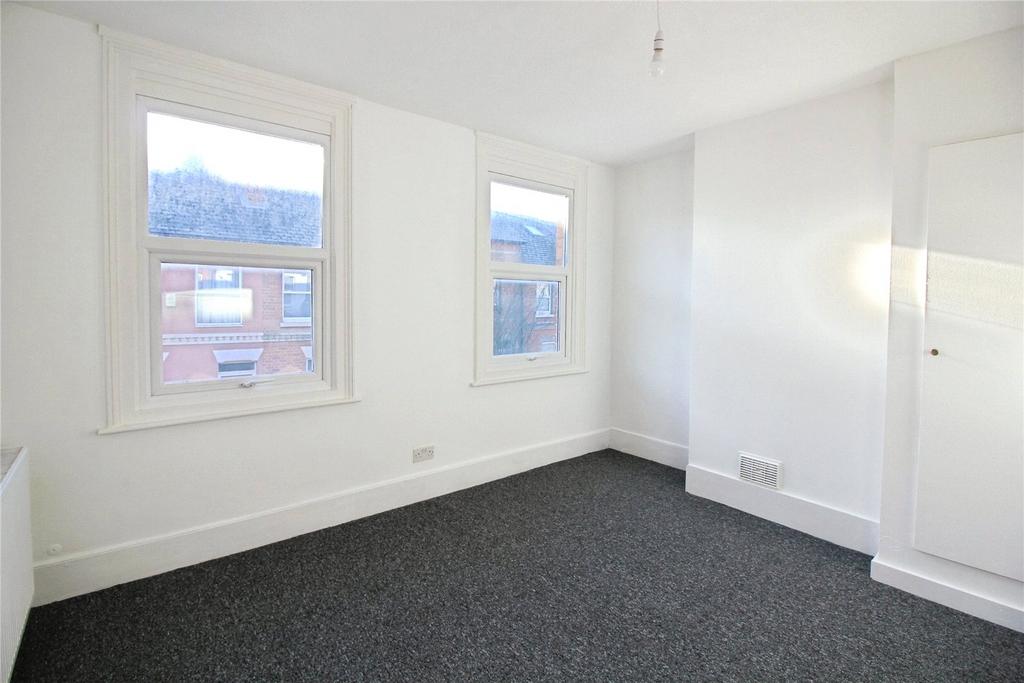 House in Reading, Spring Gardens, Whitley - View 5