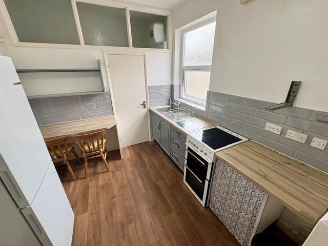 Apartment in Birmingham, Acocks Green - View 3