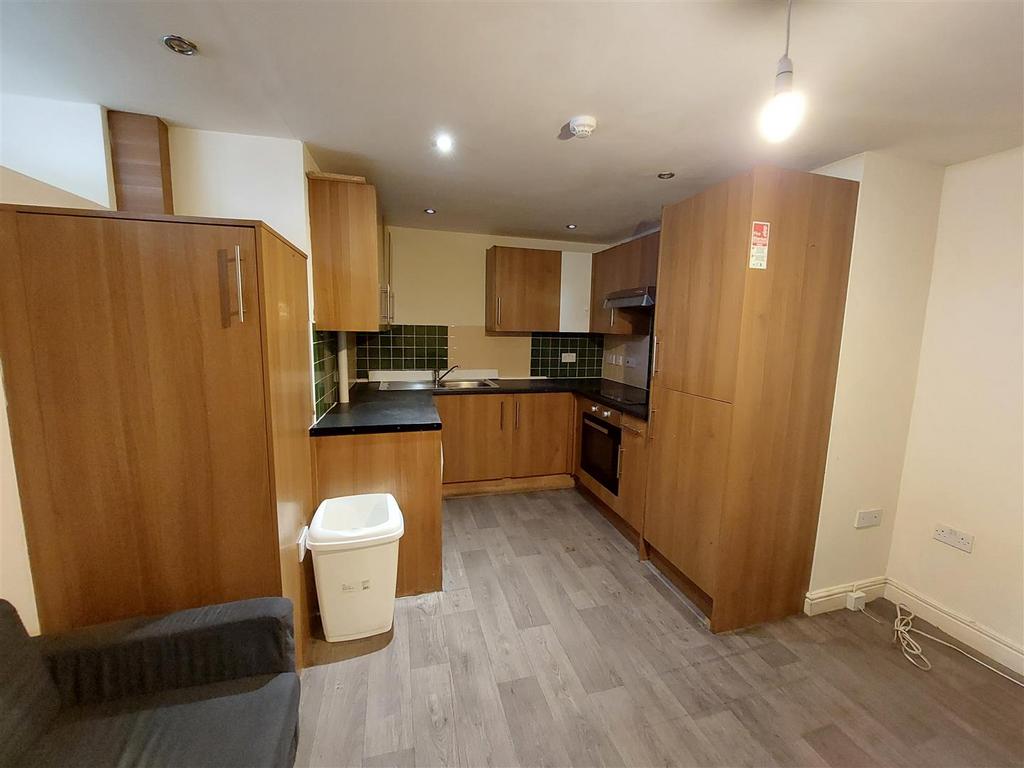 Crwys Road, Cardiff CF24