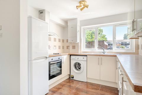 3 bedroom terraced house for sale, Abinger Close, Bromley, BR1