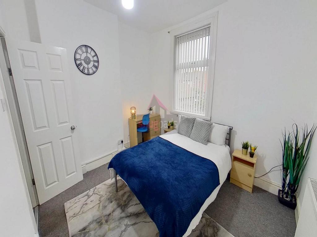 Trafalgar Road, Salford, - View 2