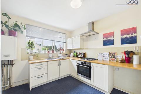 2 bedroom flat for sale, Heaton Road, Lancaster, LA1