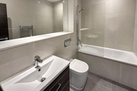 1 bedroom apartment to rent, Bath Road, Slough, Berkshire, SL1