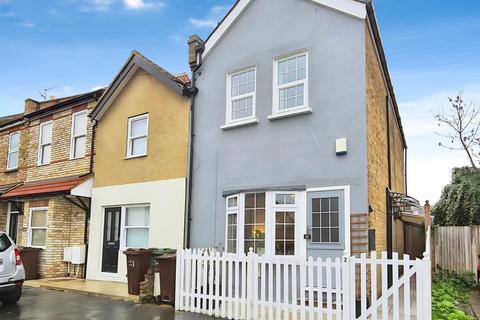 St James Road, Carshalton, SM5 2DU