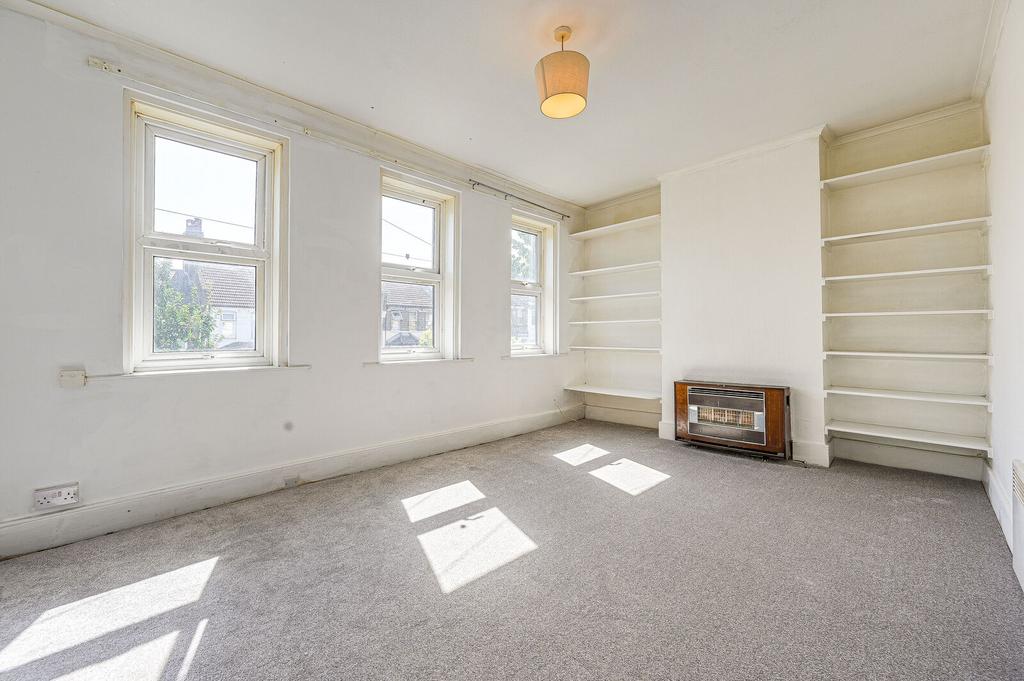 Bedroom, fireplace
