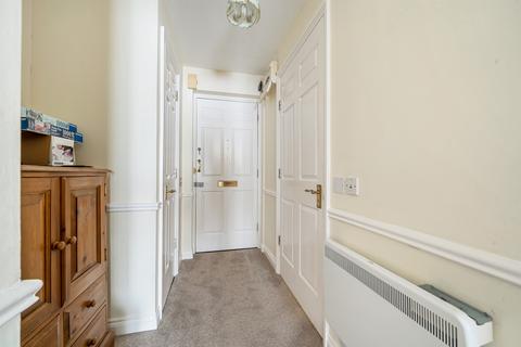 undefined, Park Avenue, Enfield