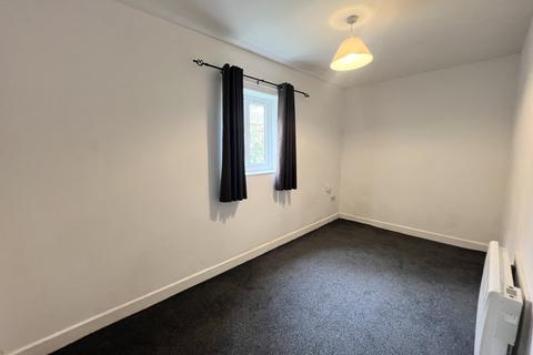 2 bedroom flat to rent, -64 Thanet Street, Chesterfield, S45