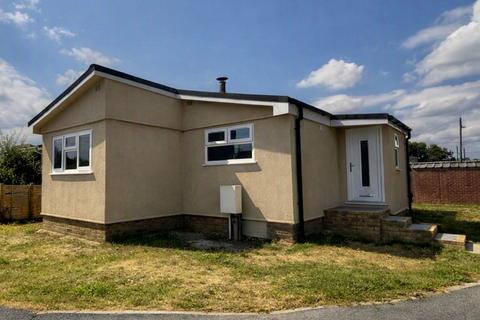 2 bedroom park home for sale, East Hill Road, Sevenoaks TN15