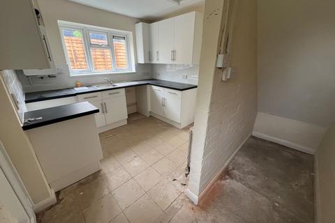 3 bedroom semi-detached house for sale, 30 Pensham Hill, Pershore, WR10 3HA