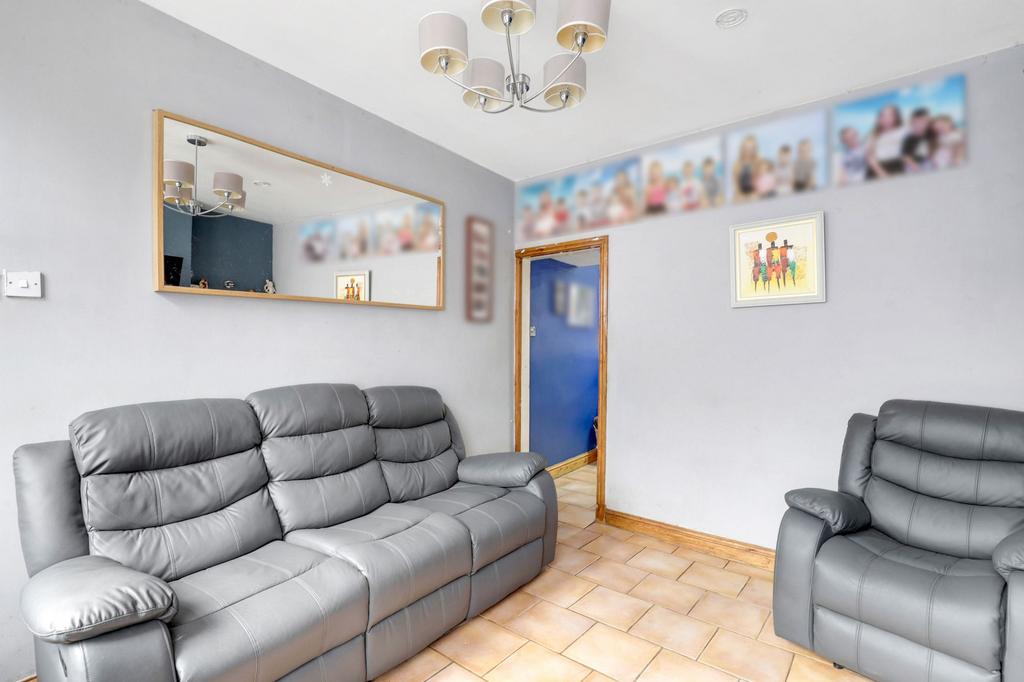 House in Nottingham, Old Basford - View 4