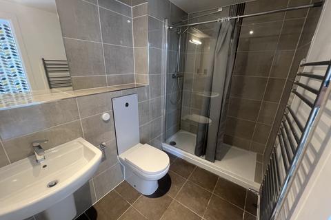 2 bedroom apartment to rent, Empire Way, CARDIFF