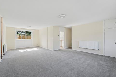 3 bedroom semi-detached bungalow for sale, Whitley Drive at Heyford Park, Whitley Drive OX25