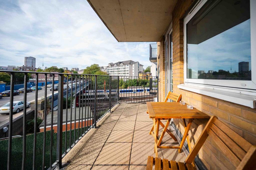 Apartment in London - View 4