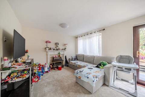3 bedroom semi-detached house for sale, Railsfield Rise, Leeds, West Yorkshire, LS13