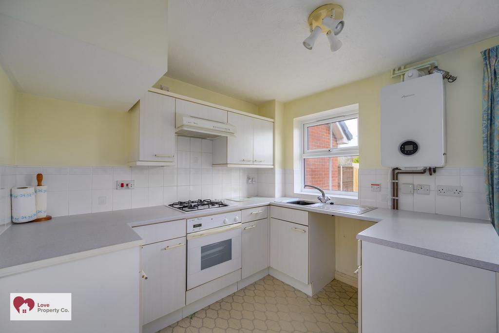 House in Solihull, West Midlands - More