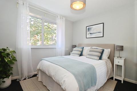 1 bedroom flat for sale, Yalland Close, Bristol, Somerset, BS16
