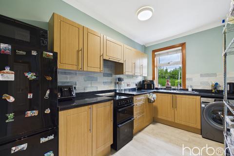 2 bedroom semi-detached house for sale, Carntyne Road, Carntyne, Glasgow, G32 6HU