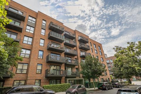 Samara Drive, Southall, UB1